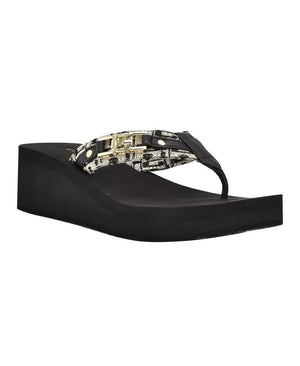 GUESS Women's Ediva Wedges with Hardware Heritage Logo Fabric Sandals, Black, 9M