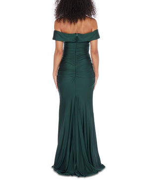 B Darlin Juniors' Ruched Off-the-Shoulder Gown, Hunter/Dark Green, Size M