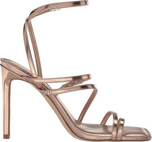 GUESS Women's Bolten Strappy Single Sole Square Toe Sandals, Gold, 10M